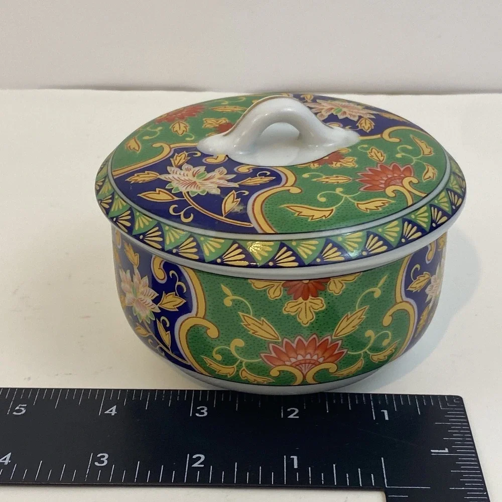 Andrea By Sadek Asian Porcelain Cloisonne Style Jar Trinket Box Lotus Floral Vtg